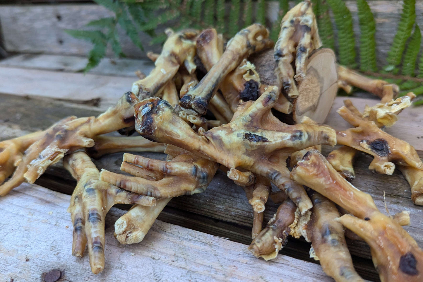 Natural Chicken Feet 1pc